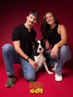 Una delle fotografie realizzate durante lo shooting Pets on Set al Novara DogShow. Foto professionale di un cane con il suo padrone durante Pets on Set al Novara DogShow