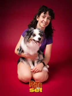 Una delle fotografie realizzate durante lo shooting Pets on Set al Novara DogShow. Foto professionale di un cane con il suo padrone durante Pets on Set al Novara DogShow